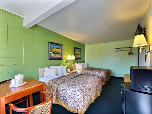 Budget Inn Boise image 12